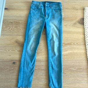 Abercrombie & Fitch Jeans Women's High Rise Super Skinny, Size 26/2S